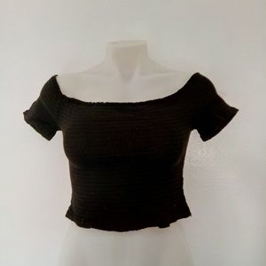 Black crop top